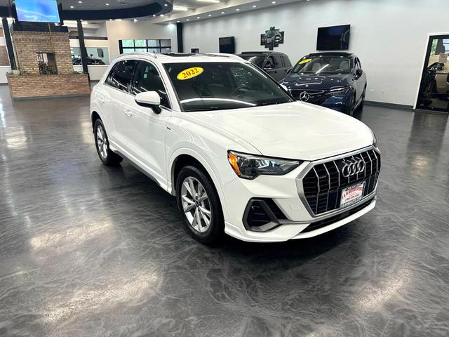 Photo of 2022 Ibis White Audi Q3