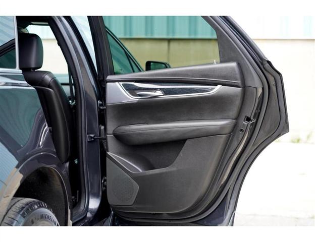 Photo of 2020 Black Cadillac XT5