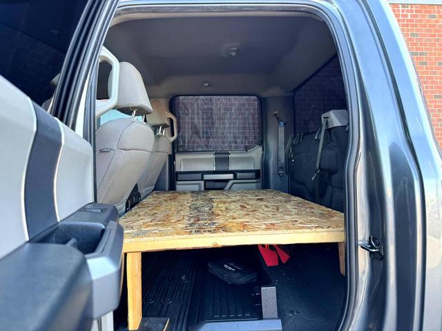 Photo of 2022 Gray Ford F-350