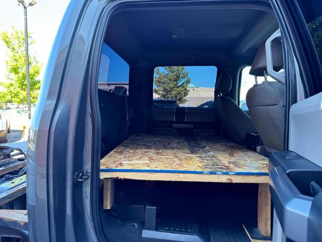 Photo of 2022 Gray Ford F-350