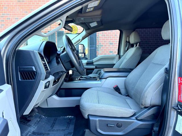 Photo of 2022 Gray Ford F-350