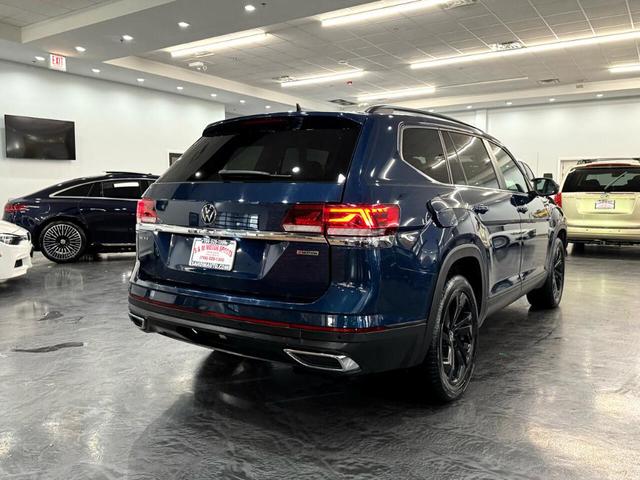Photo of 2022 Tourmaline Blue Metallic Volkswagen Atlas