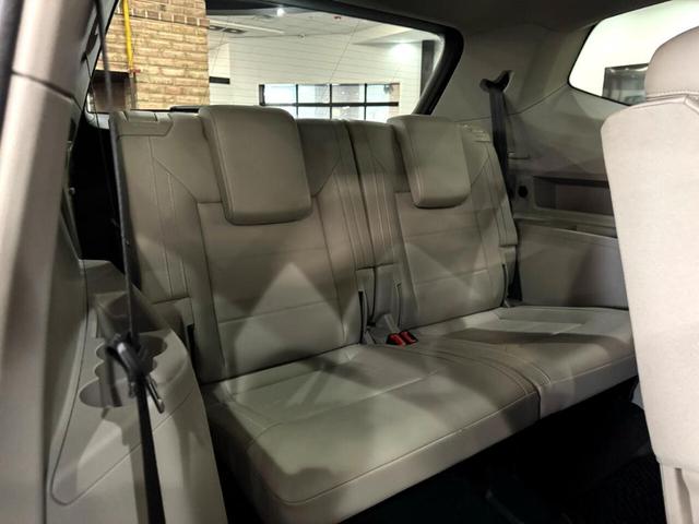Photo of 2022 Tourmaline Blue Metallic Volkswagen Atlas