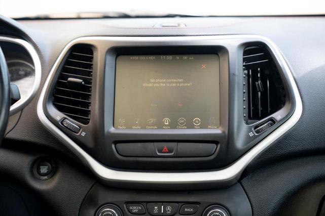 Photo of 2017 Red Jeep Cherokee