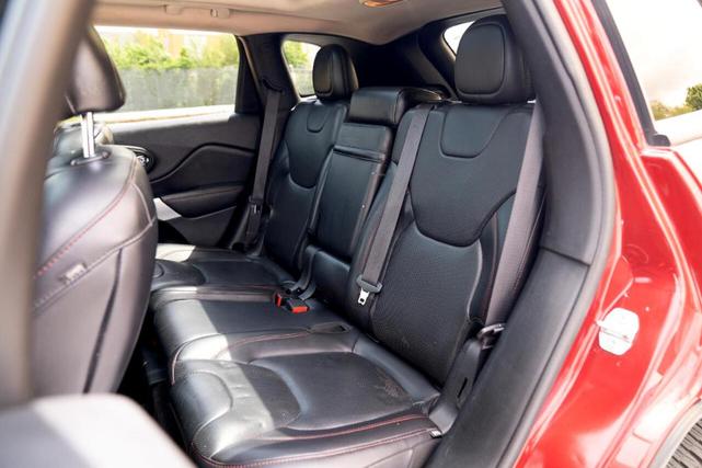 Photo of 2017 Red Jeep Cherokee