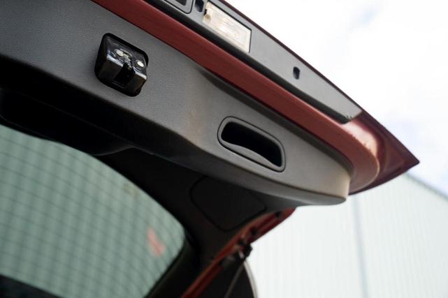 Photo of 2017 Red Jeep Cherokee