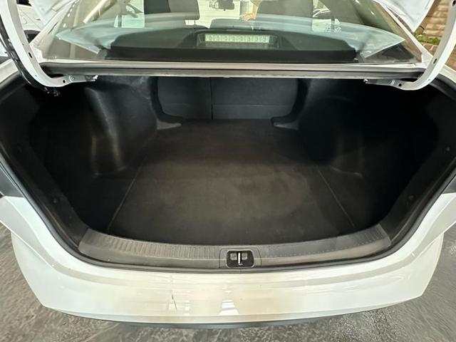 Photo of 2024 White Toyota Corolla