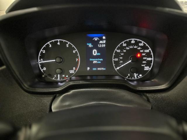 Photo of 2024 White Toyota Corolla