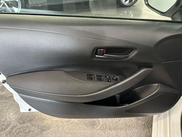 Photo of 2024 White Toyota Corolla