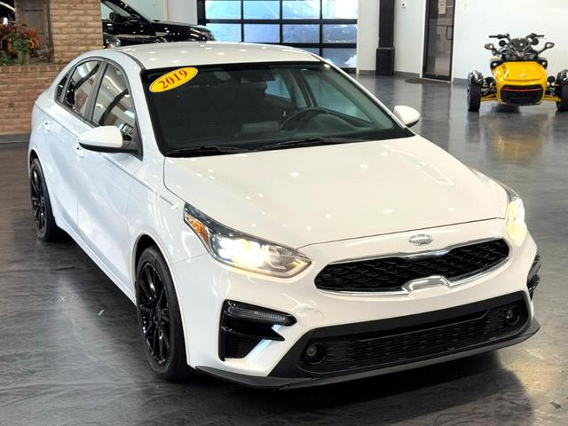 Photo of 2019 White Kia Forte