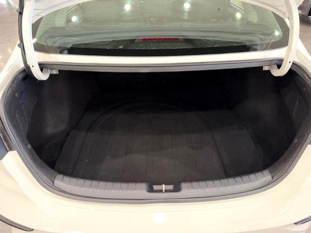 Photo of 2019 White Kia Forte