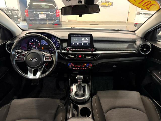 Photo of 2019 White Kia Forte