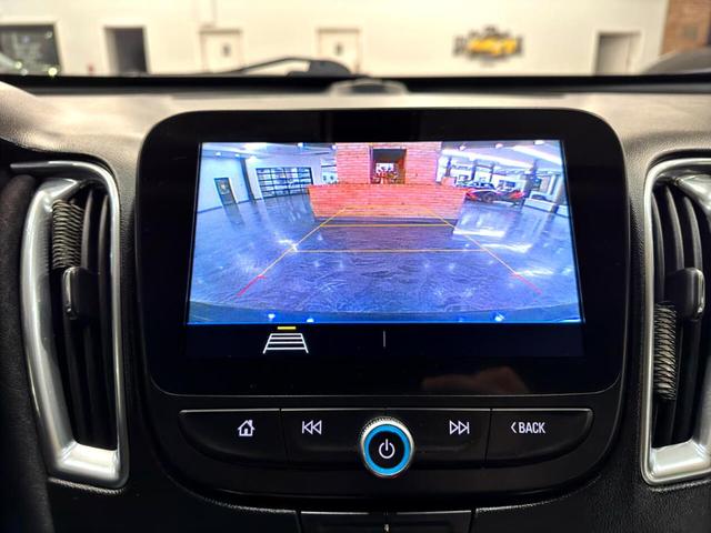Photo of 2020 Shadow Gray Metallic Chevrolet Malibu