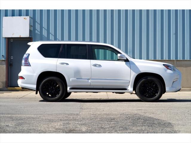 Photo of 2018 White Lexus GX 460