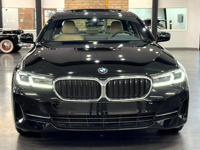 Photo of 2022 Black BMW 530