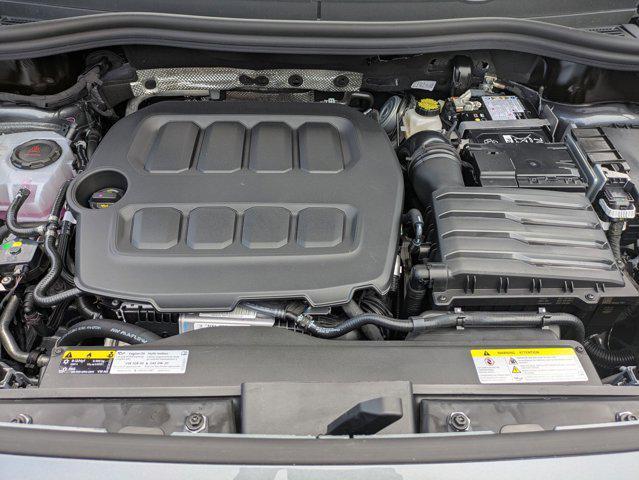 Photo of 2025 Platinum Gray Metallic Volkswagen Tiguan