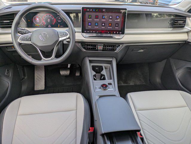 Photo of 2025 Monterey Blue Pearl Volkswagen Tiguan