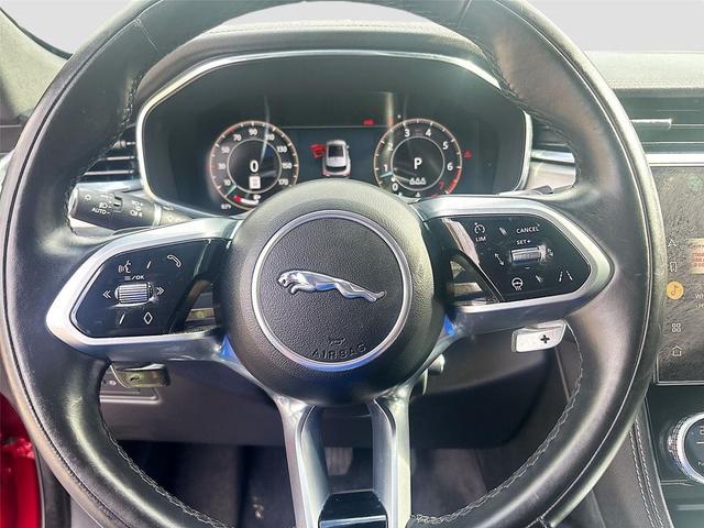 Photo of 2024 Firenze Red Metallic Jaguar F-PACE
