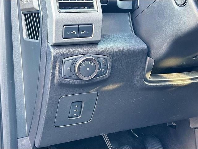 Photo of 2018 Lightning Blue Ford F-150