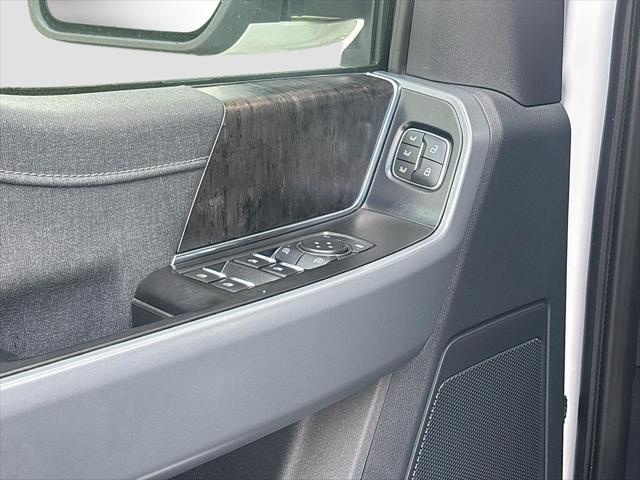 Photo of 2022 Oxford White Ford F-150