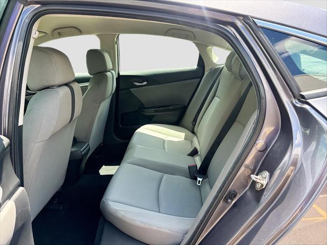 Photo of 2019 Modern Steel Metallic Honda Civic