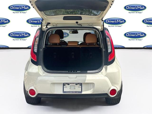 Photo of 2016 Cloud White Kia Soul