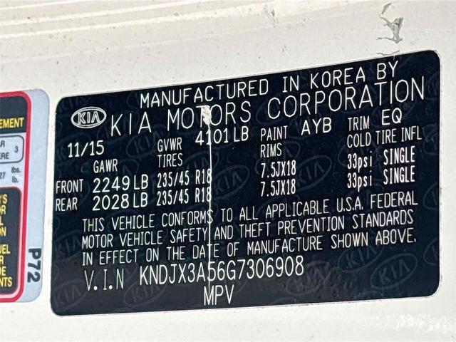 Photo of 2016 Cloud White Kia Soul