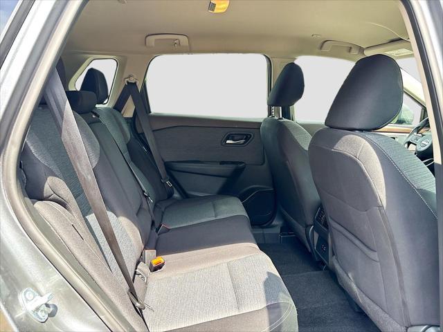 Photo of 2023 Gun Metallic Nissan Rogue
