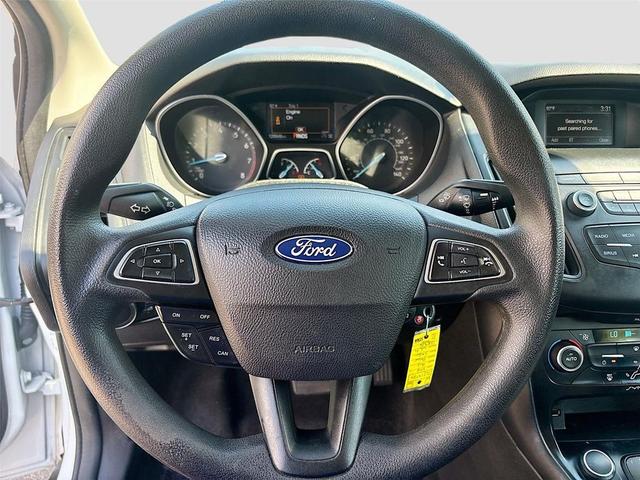 Photo of 2018 Oxford White Ford Focus