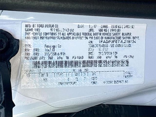 Photo of 2018 Oxford White Ford Focus