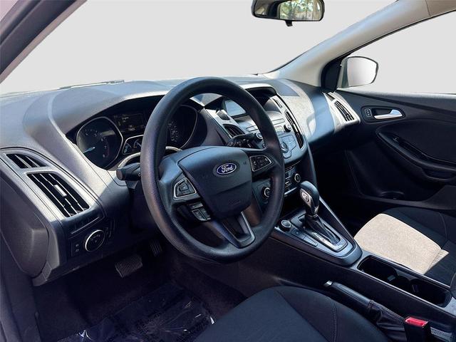Photo of 2018 Oxford White Ford Focus