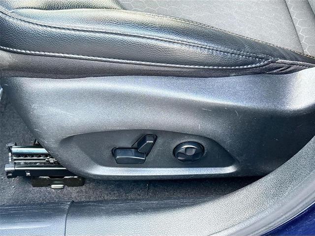 Photo of 2020 Jazz Blue Pearlcoat Jeep Compass