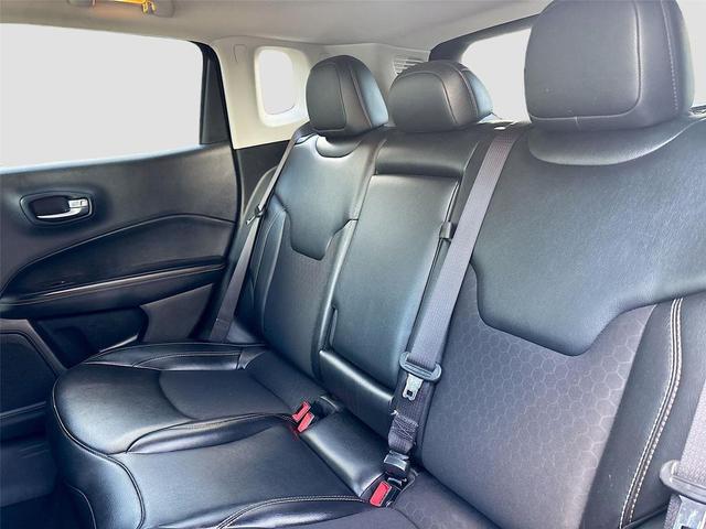 Photo of 2020 Jazz Blue Pearlcoat Jeep Compass