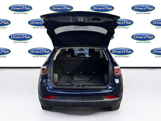 Photo of 2020 Jazz Blue Pearlcoat Jeep Compass