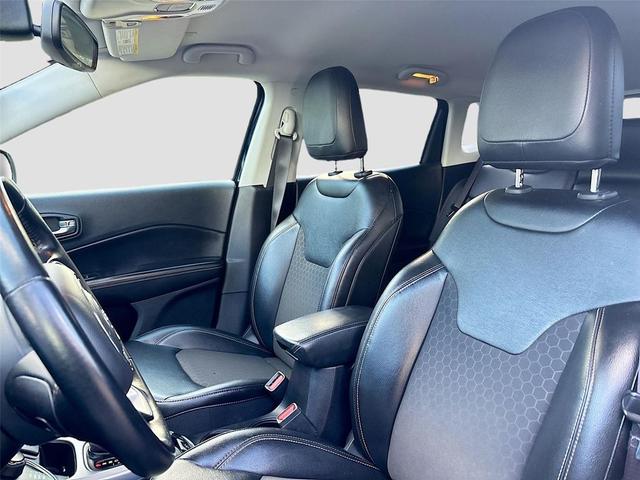 Photo of 2020 Jazz Blue Pearlcoat Jeep Compass