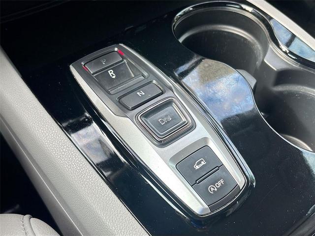 Photo of 2016 Crystal Black Pearl Honda Pilot
