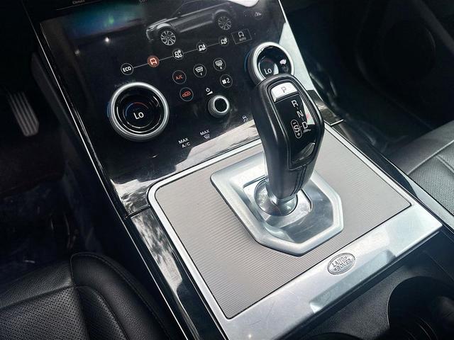 Photo of 2020 Eiger Grey Metallic Land Rover Range Rover Evoque