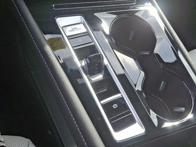 Photo of 2025 Kingfisher Blue Volkswagen Atlas Cross Sport