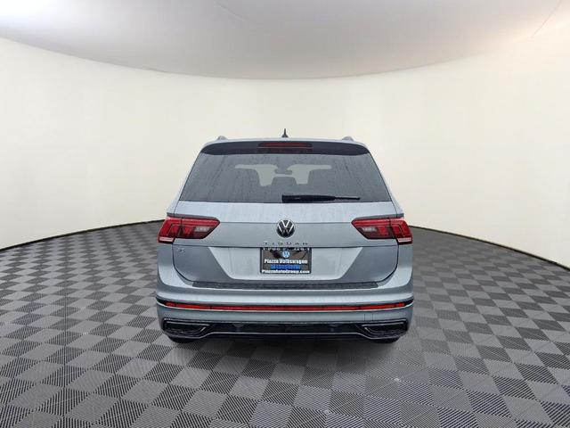 Photo of 2024 Pyrite Silver Metallic Volkswagen Tiguan