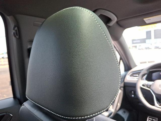 Photo of 2024 Pyrite Silver Metallic Volkswagen Tiguan
