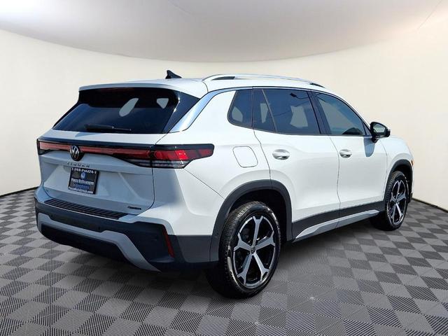 Photo of 2025 Pure White Volkswagen Tiguan