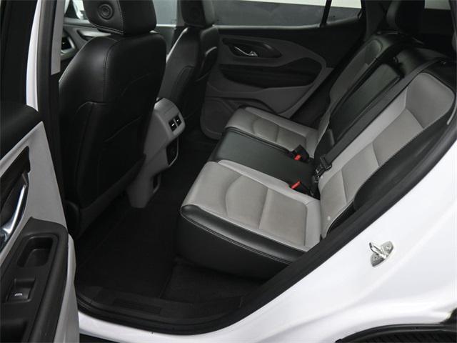 Photo of 2023 Summit White GMC Terrain