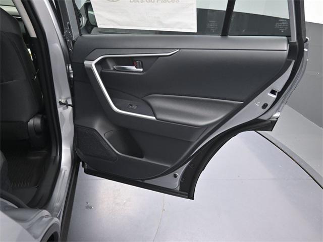 Photo of 2025 Silver Sky Metallic Toyota RAV4 Hybrid