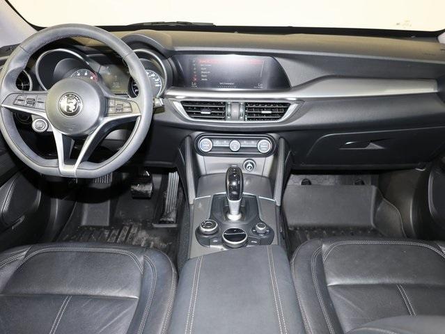 Photo of 2018 Rosso Alfa Romeo Stelvio