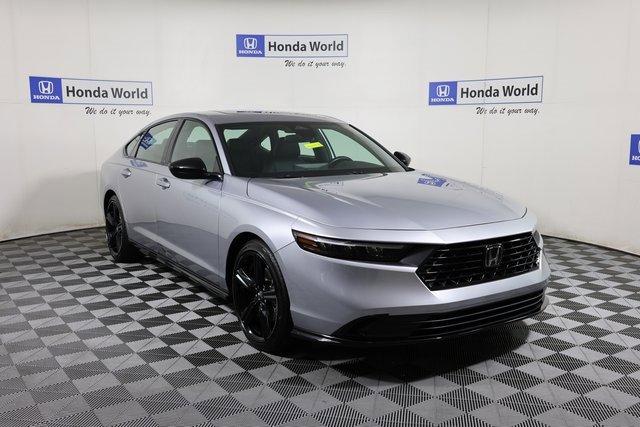 Photo of 2023 Lunar Silver Metallic Honda Accord Hybrid