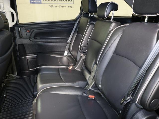Photo of 2026 Crystal Black Pearl Honda Odyssey