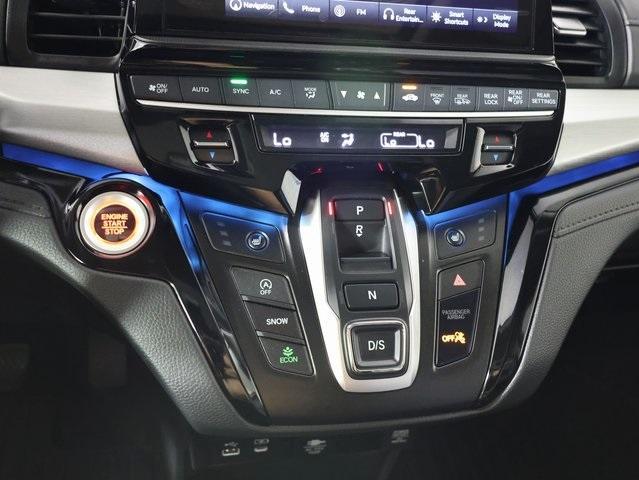 Photo of 2026 Crystal Black Pearl Honda Odyssey