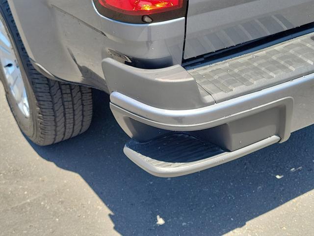 Photo of 2022 Satin Steel Metallic Chevrolet Colorado