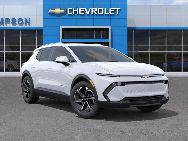 Photo of 2026 Summit White Chevrolet Equinox EV