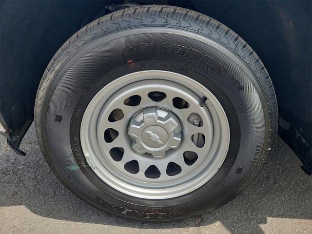 Photo of 2024 Summit White Chevrolet Silverado 1500